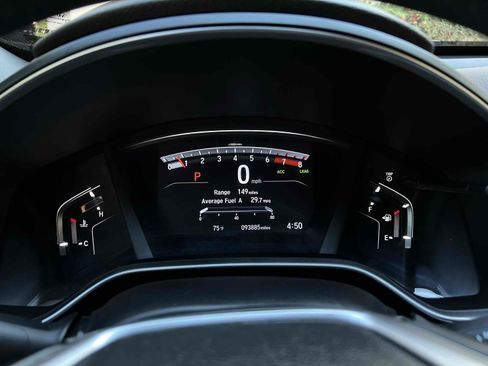 Used 2018 Honda CR-V Touring image 7