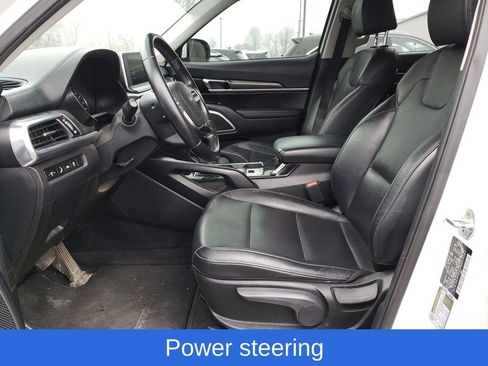 Used 2022 Kia Telluride LX image 14