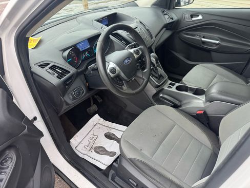Used 2014 Ford Escape SE image 12