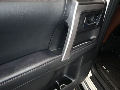 Used 2021 Toyota 4Runner Limited RWD image 15