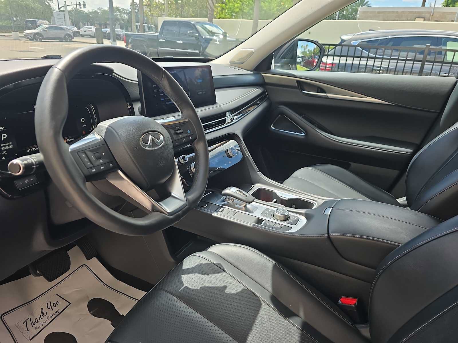 Used 2023 INFINITI QX60 Luxe w/ Performance Audio Package FWD image 14