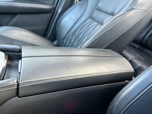 Used 2022 Nissan Rogue Platinum AWD/4WD image 37