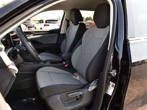 New 2026 Volkswagen Tiguan S FWD image 18