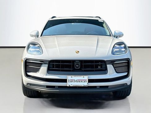 Certified 2024 Porsche Macan S AWD/4WD image 6