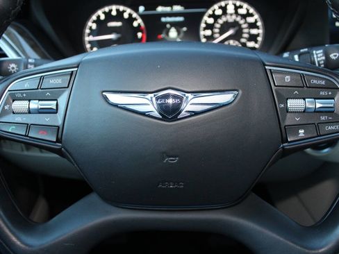 Used 2019 Genesis G90 3.3T Premium image 13