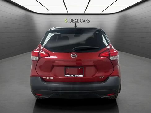 Used 2019 Nissan Kicks SV FWD image 6