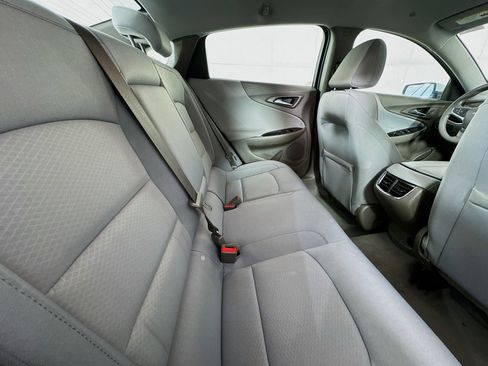 Used 2021 Chevrolet Malibu LT image 26
