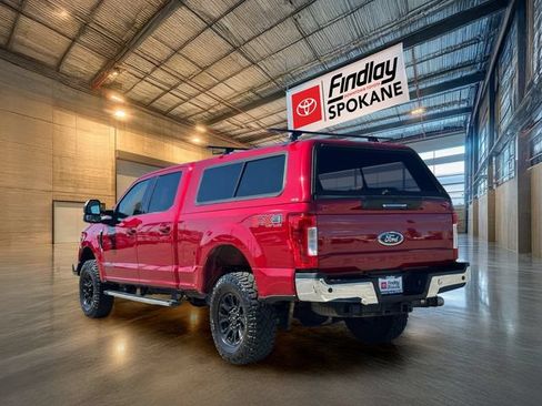Used 2017 Ford F250 Lariat w/ Lariat Value Package AWD/4WD image 7