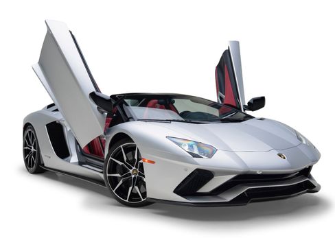 Used 2018 Lamborghini Aventador S AWD/4WD image 36