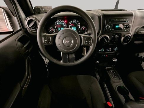 Used 2014 Jeep Wrangler Unlimited Sport w/ Quick Order Package 24S AWD/4WD image 6