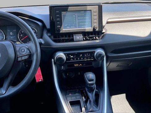 Used 2019 Toyota RAV4 LE w/ Carpet Mat Package FWD image 6