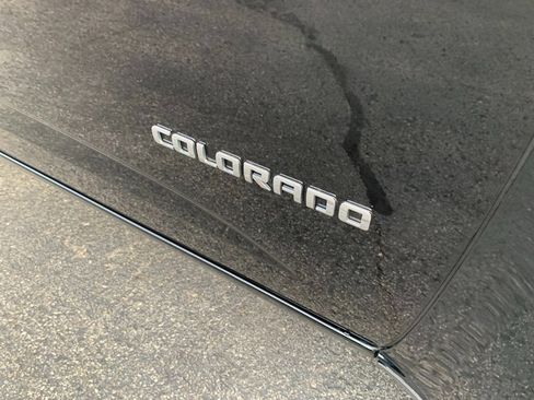 Used 2019 Chevrolet Colorado W/T w/ Custom Special Edition AWD/4WD image 10