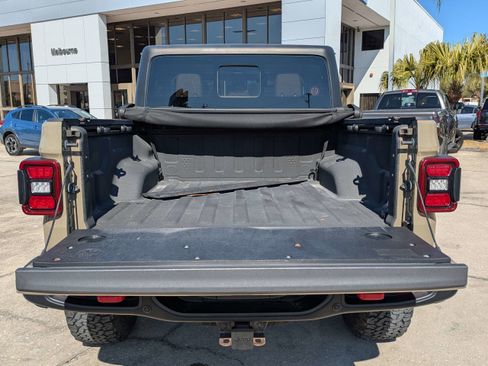 Used 2020 Jeep Gladiator Rubicon image 13