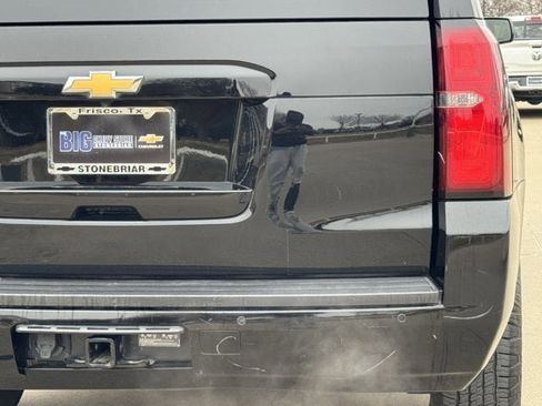 Used 2016 Chevrolet Suburban LT w/ Luxury Package image 7