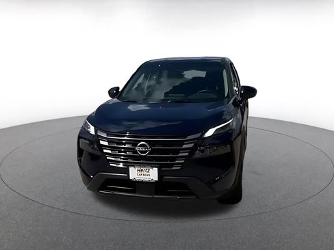 Used 2026 Nissan Rogue SV FWD image 4