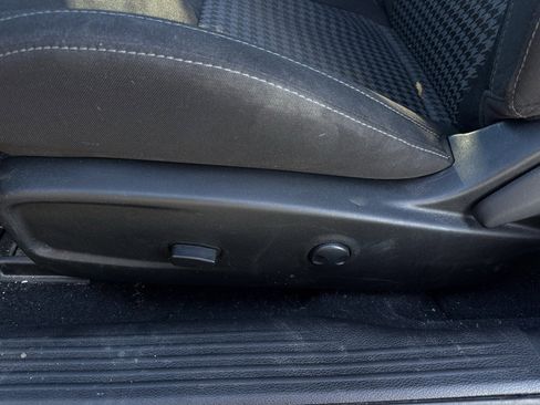 Used 2023 Dodge Challenger R/T w/ Blacktop Package image 11