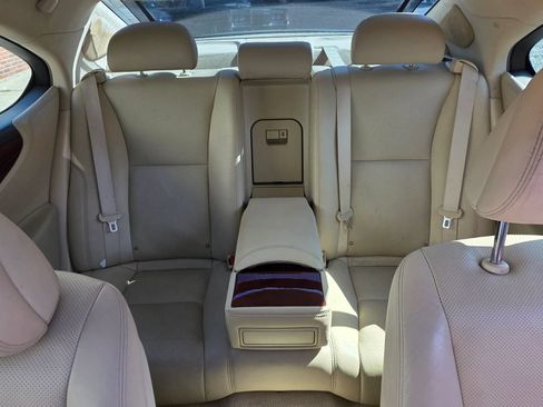 Used 2011 Lexus LS 460 w/ Luxury Value Edition RWD image 17