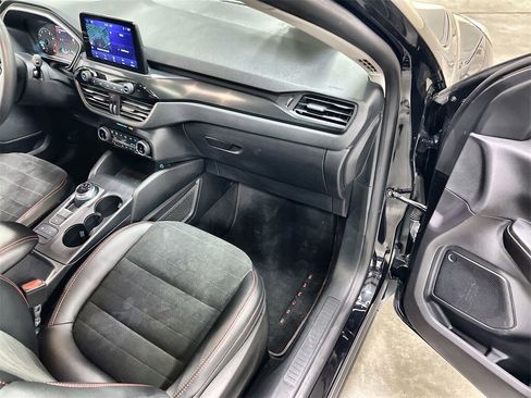 Used 2022 Ford Escape SEL w/ SEL Stealth AWD Package image 29