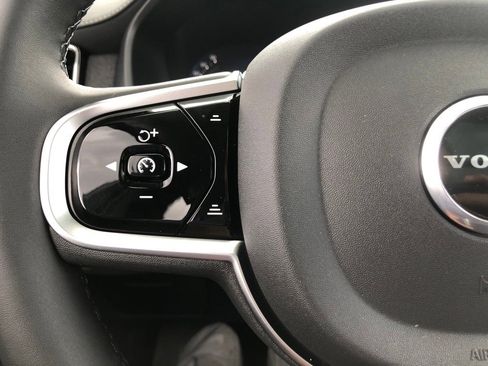 New 2026 Volvo XC90 B5 Ultra w/ Protection Package Premier image 22