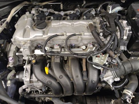 Used 2022 Toyota Corolla LE FWD image 30