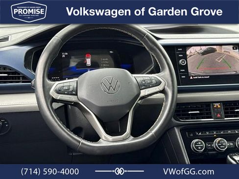 Used 2024 Volkswagen Taos SE FWD image 25