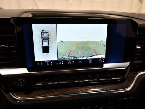 Used 2024 Chevrolet Silverado 1500 RST AWD/4WD image 25