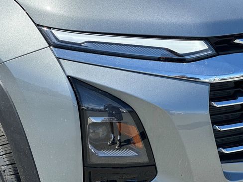 New 2026 Chevrolet Equinox LT w/ Convenience Package II FWD image 31