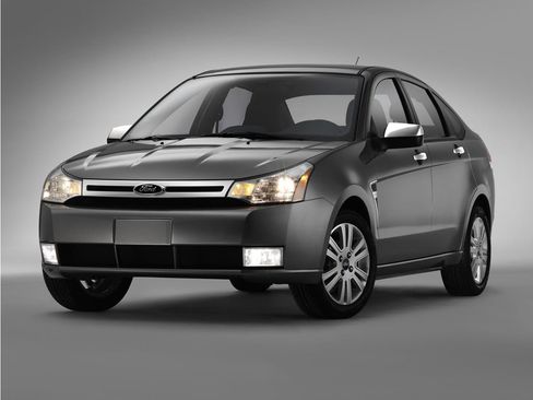 Used 2009 Ford Focus SE FWD image 1