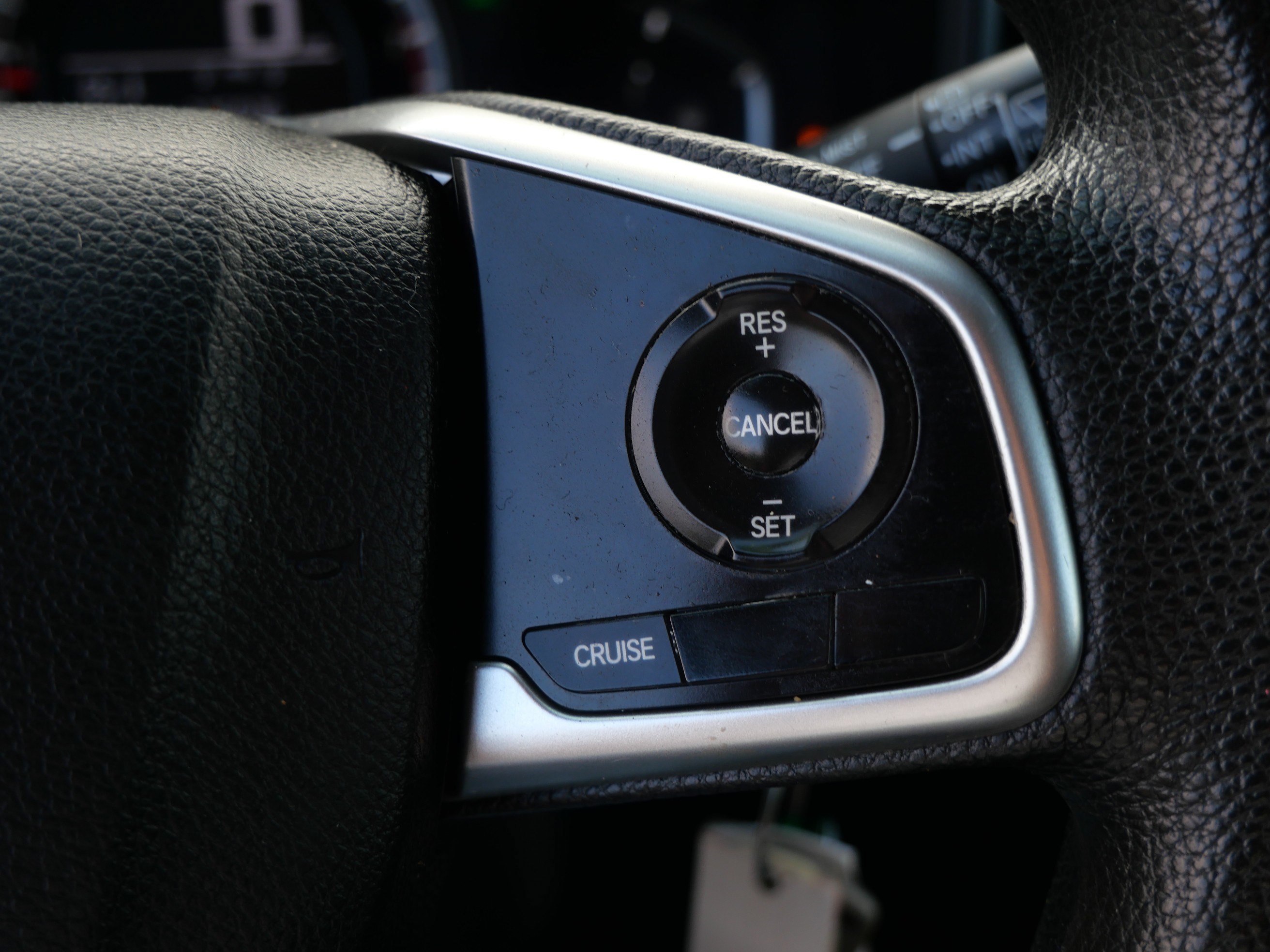 Used 2019 Honda CR-V LX image 30