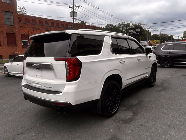 Used 2021 GMC Yukon Denali w/ Denali Premium Package AWD/4WD image 7