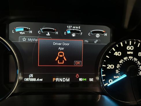 Used 2018 Ford F150 King Ranch w/ Equipment Group 601A Luxury AWD/4WD image 44