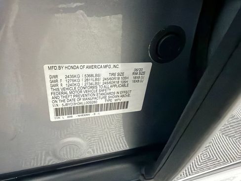 Used 2020 Acura MDX FWD image 35