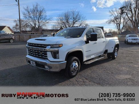 Used 2020 Chevrolet Silverado 3500 LTZ w/ LTZ Plus Package image 3
