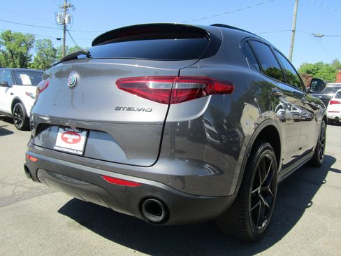 Used 2019 Alfa Romeo Stelvio Ti Sport w/ Quick Order Package 22S Sport AWD/4WD image 6