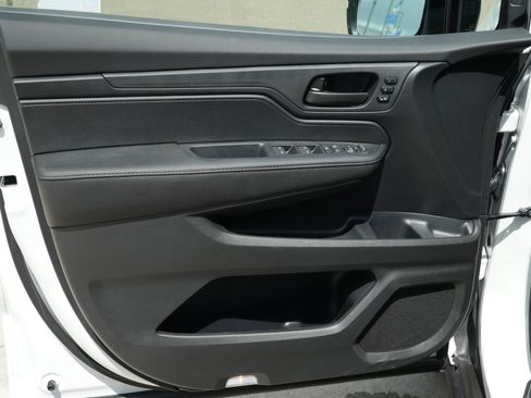 New 2026 Honda Odyssey EX-L image 13