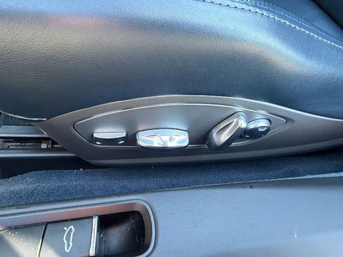 Used 2013 Porsche 911 Carrera S image 21