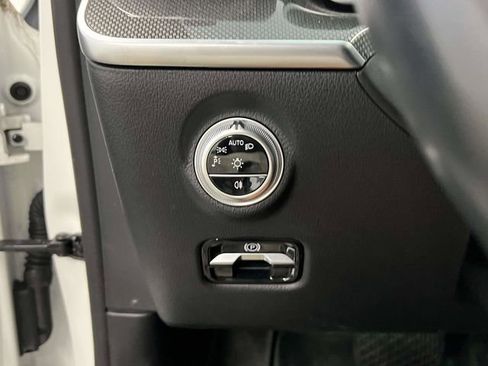 Certified 2023 Mercedes-Benz C 300 4MATIC Sedan image 21