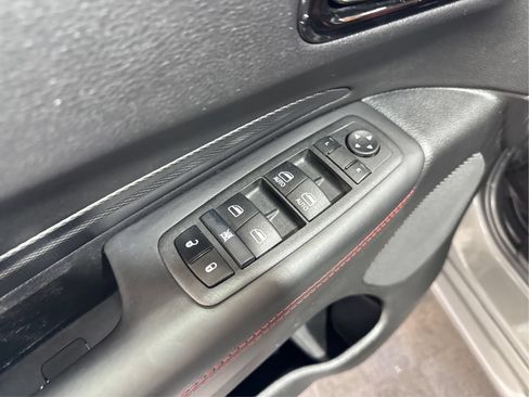 Used 2024 Dodge Durango GT AWD/4WD image 33