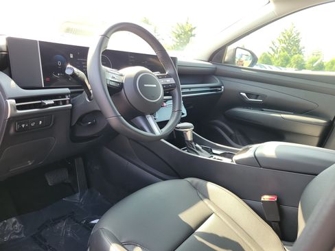 Used 2025 Hyundai Tucson SEL AWD/4WD image 19