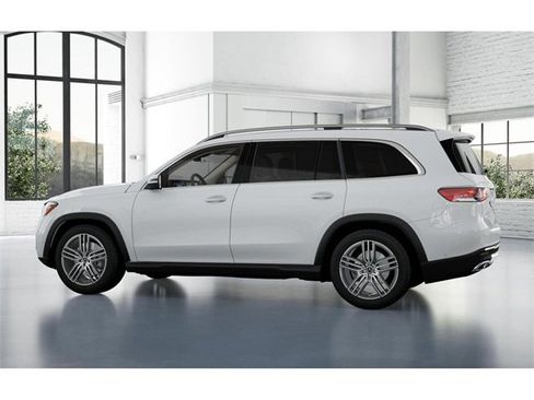 New 2025 Mercedes-Benz GLS 450 4MATIC image 32