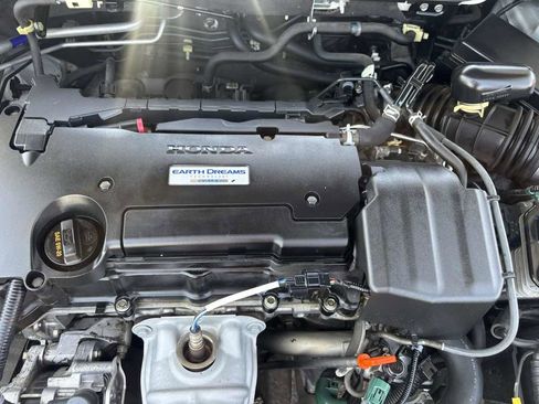 Used 2016 Honda Accord LX image 10