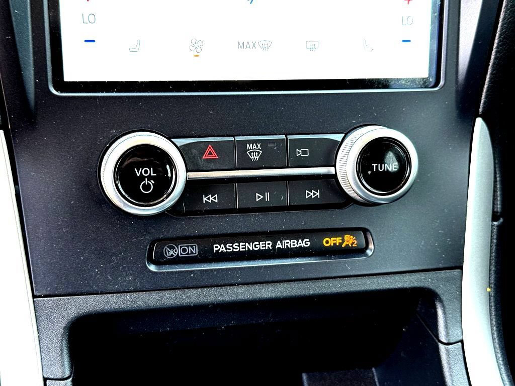 Used 2022 Ford Edge SEL w/ Convenience Package AWD/4WD image 22