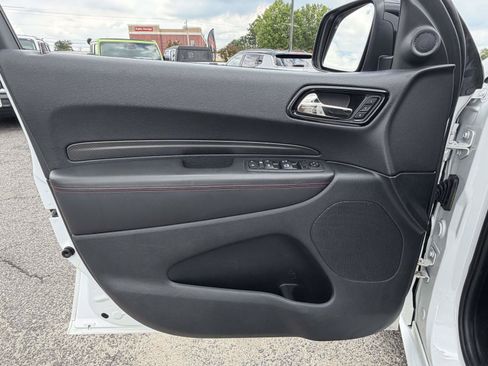 Used 2024 Dodge Durango GT RWD image 22