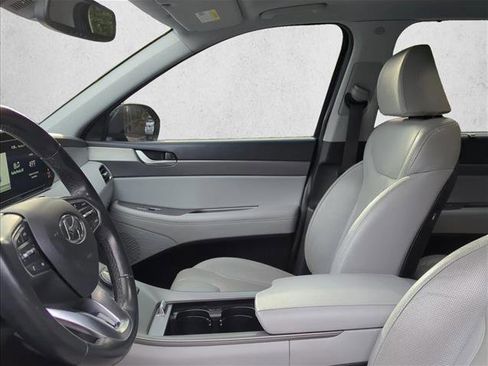 Used 2021 Hyundai Palisade SEL w/ Premium Package image 10