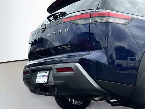 New 2026 Nissan Pathfinder Platinum AWD/4WD image 16