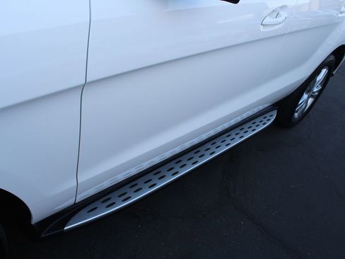 Used 2014 Mercedes-Benz ML 350 4MATIC image 13