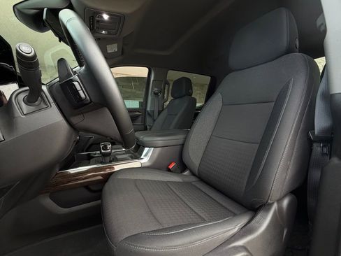 Used 2024 GMC Sierra 1500 Elevation image 6