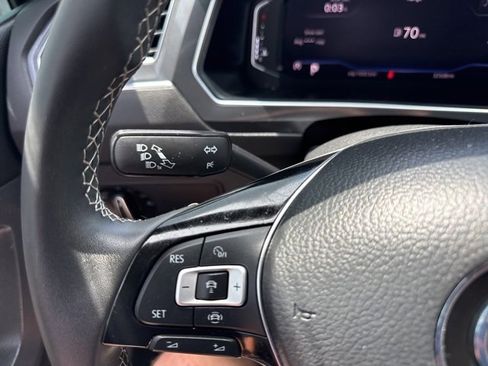 Used 2021 Volkswagen Tiguan SEL image 21