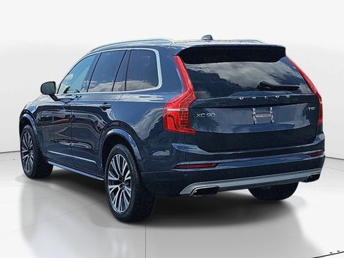 Used 2020 Volvo XC90 T5 Momentum w/ Protection Package image 5