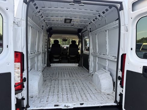 Used 2023 RAM ProMaster 2500 w/ Interior LED Lighting Group FWD image 25